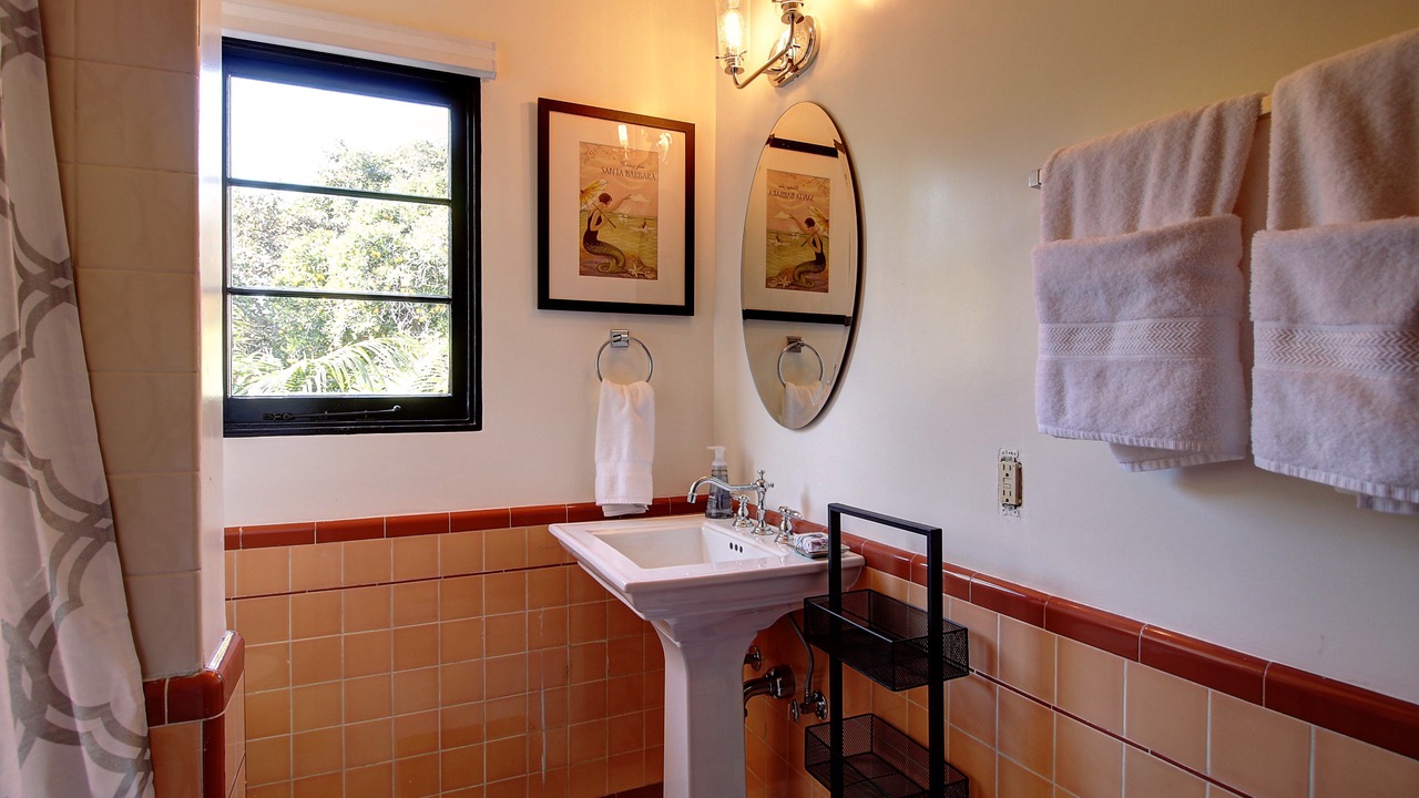 Photo of Bathroom in West Beach