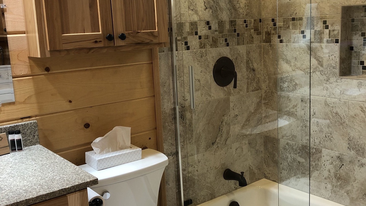 Photo of Bathroom in Pioneer Trail