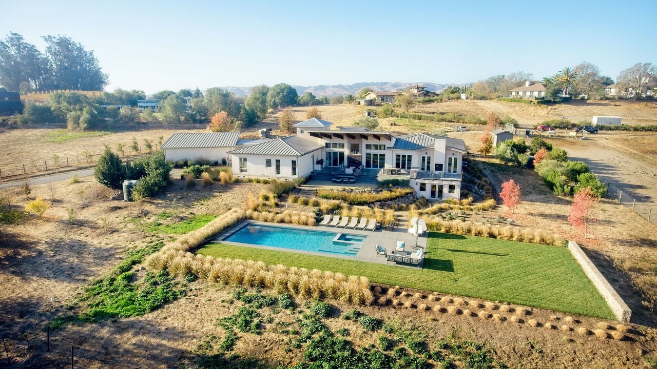 Photo of Others in Sonoma
