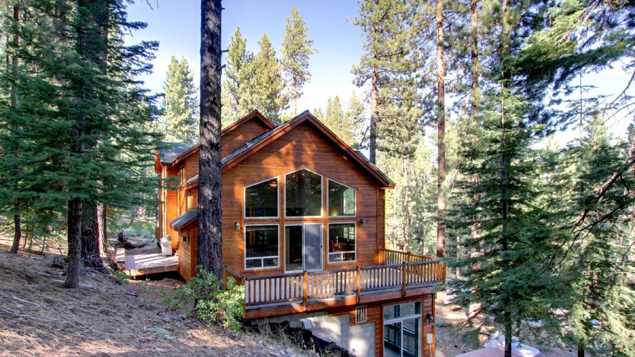 Photo of Outdoor in Pioneer Trail