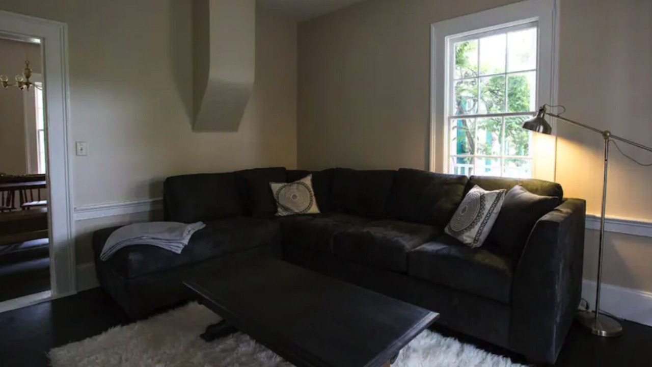 Photo of Livingroom in McDonald
