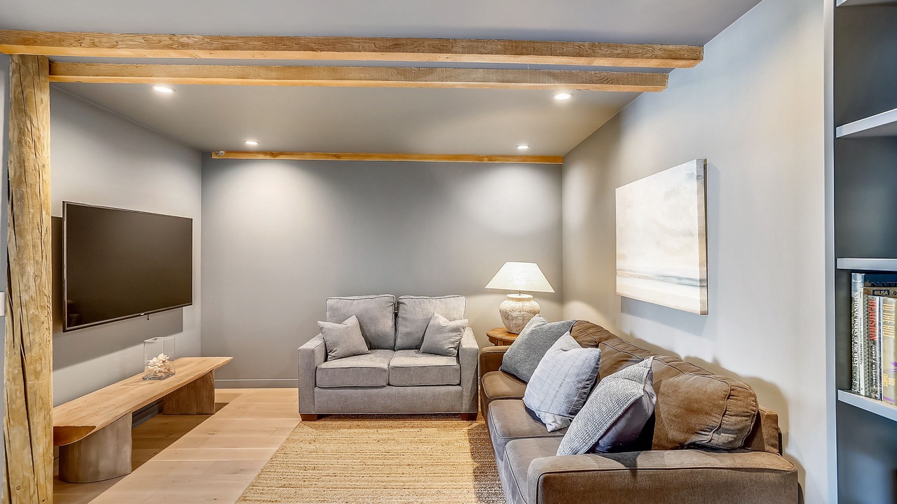 Photo of Bedroom in La Selva Beach