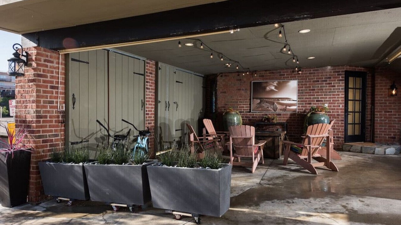 Photo of Patio Balcony in Lantern District