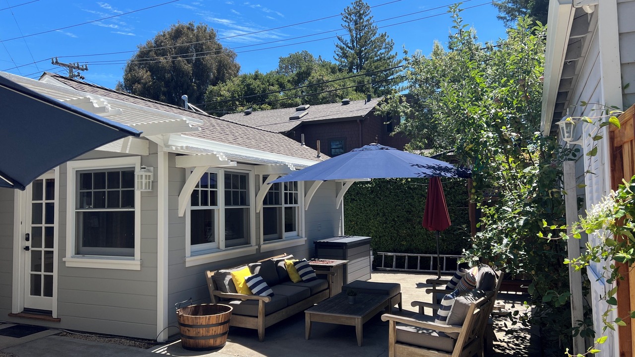 Photo of Patio Balcony in University Heights