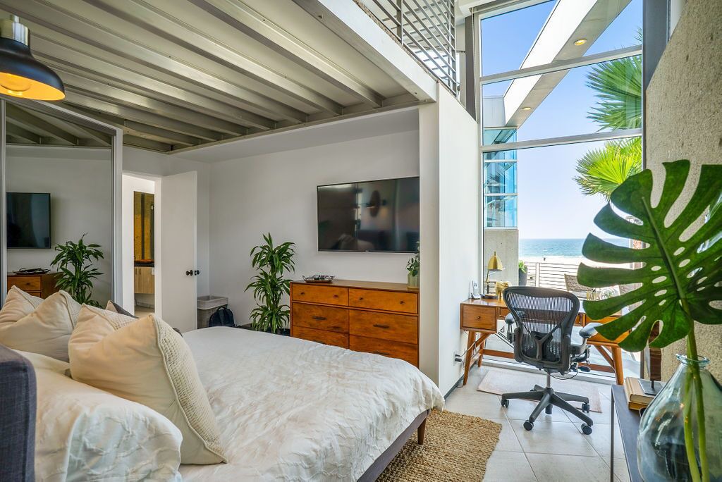 Photo of Bedroom in The Strand