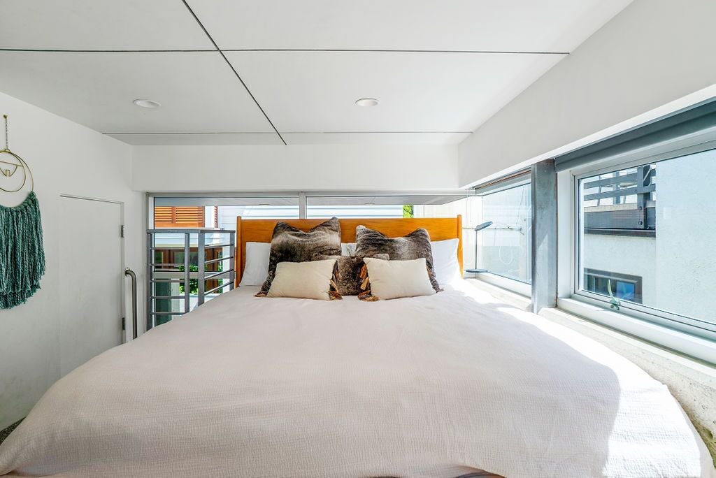 Photo of Bedroom in The Strand