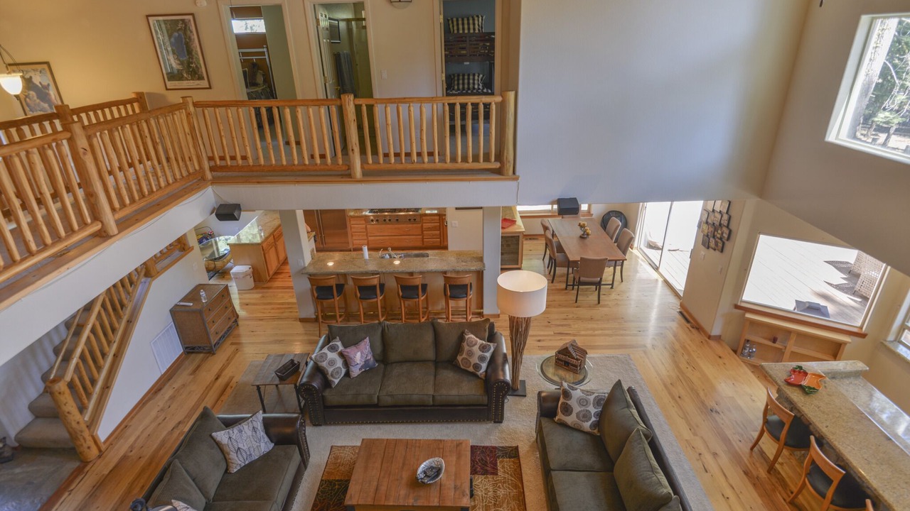 Photo of Livingroom in Truckee