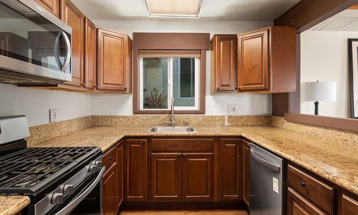 Photo of Kitchen in South Mission Beach