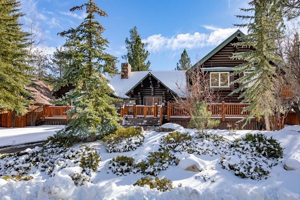 Photo of Outdoor in Evergreen Estates