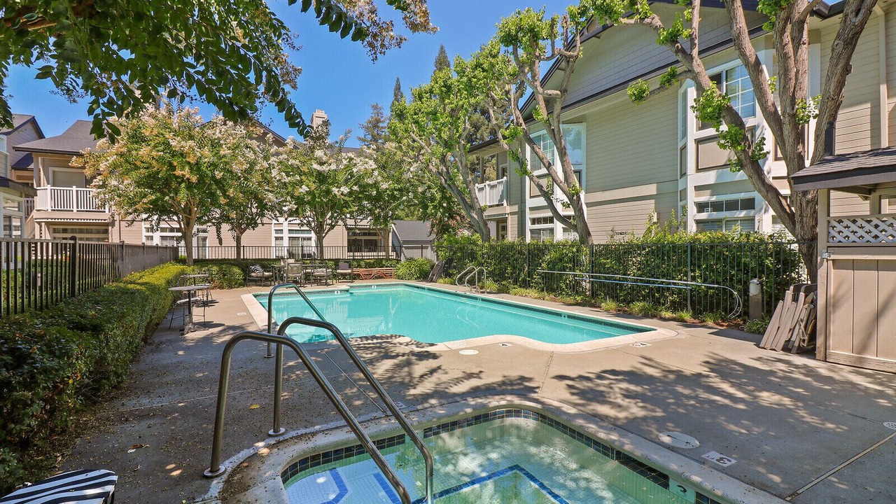 Photo of Outdoor in Alamo