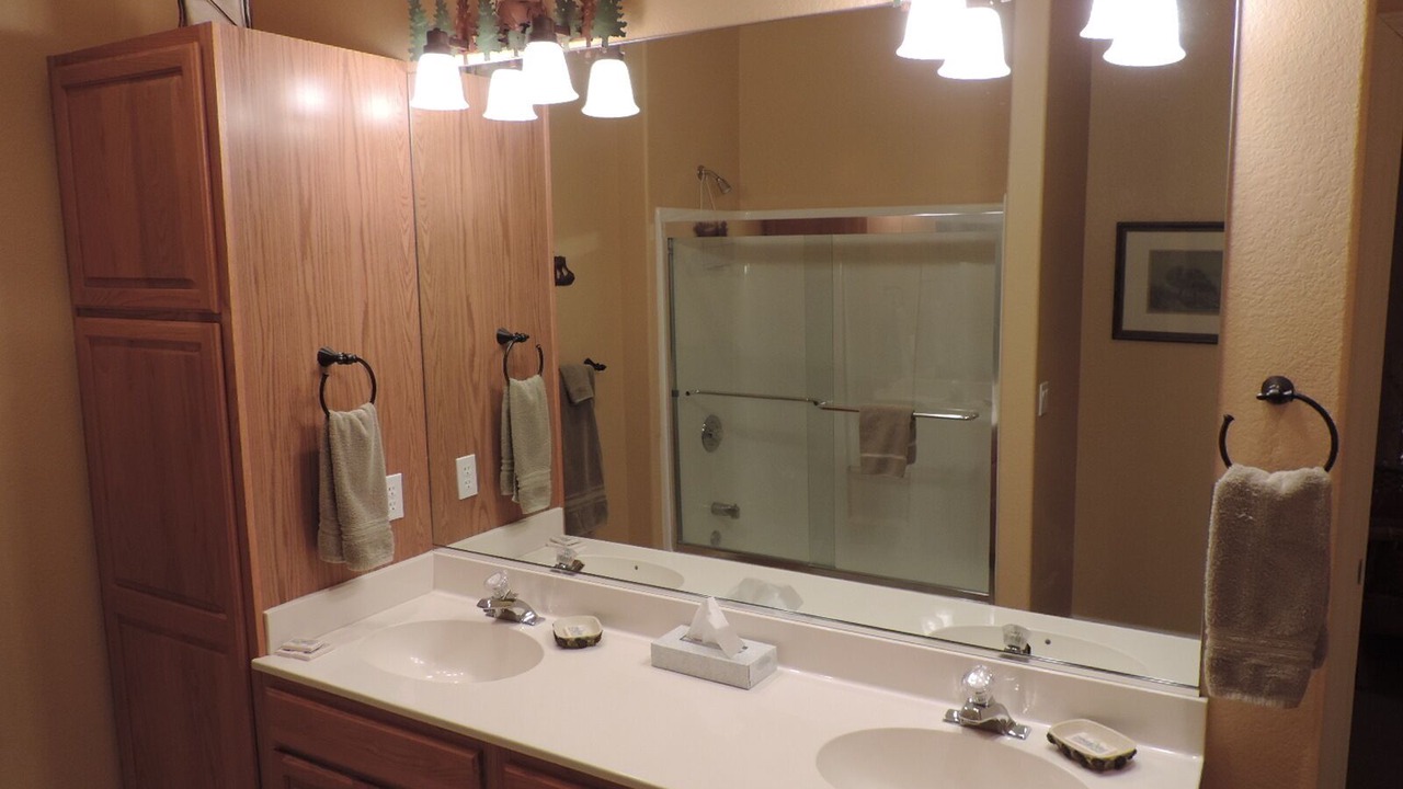 Photo of Bathroom in Whitehawk
