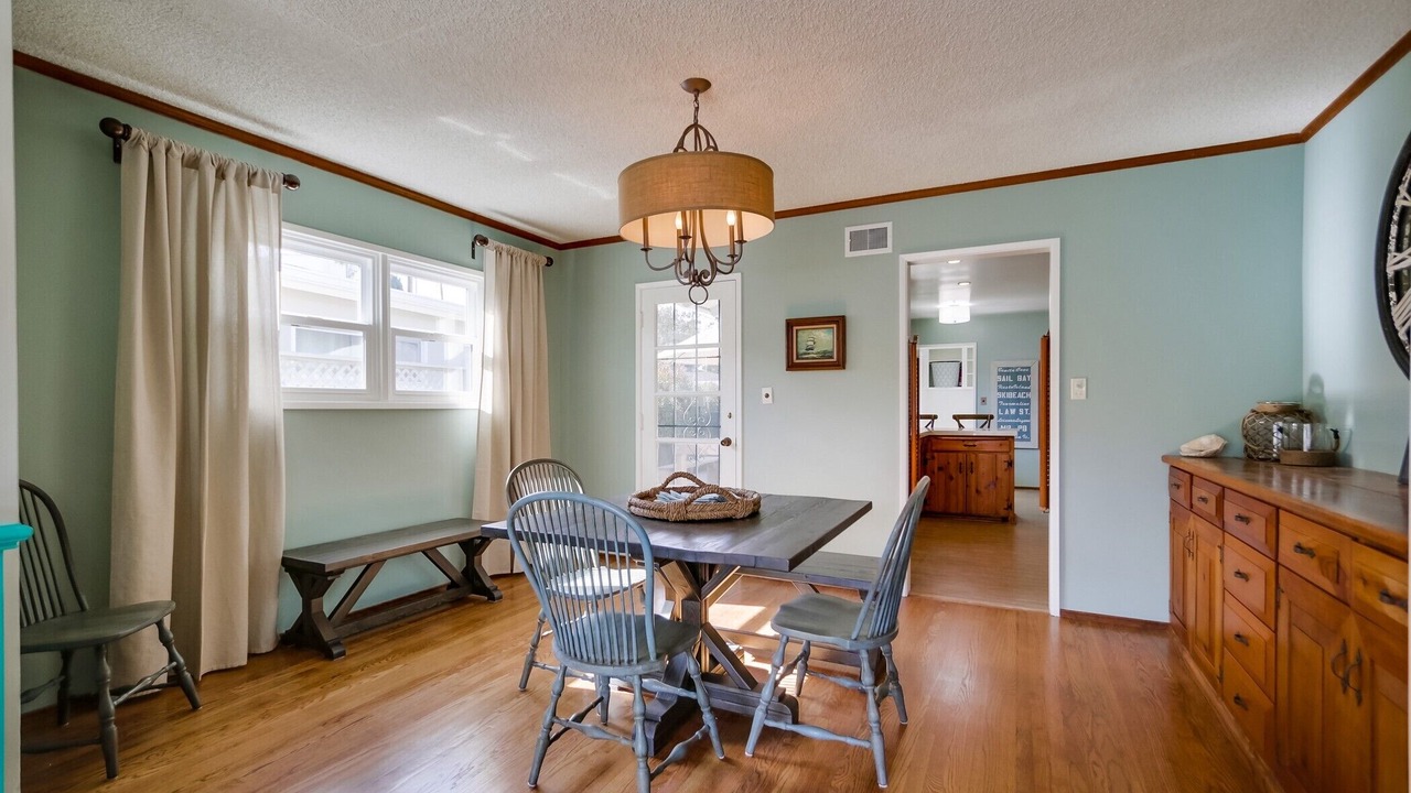 Photo of Bedroom in Crown Point