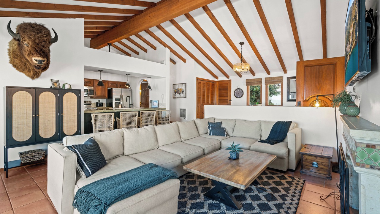 Photo of Livingroom in Avalon