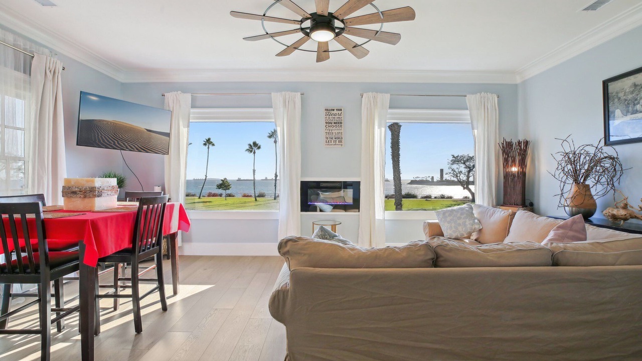 Photo of Livingroom in Bluff Park