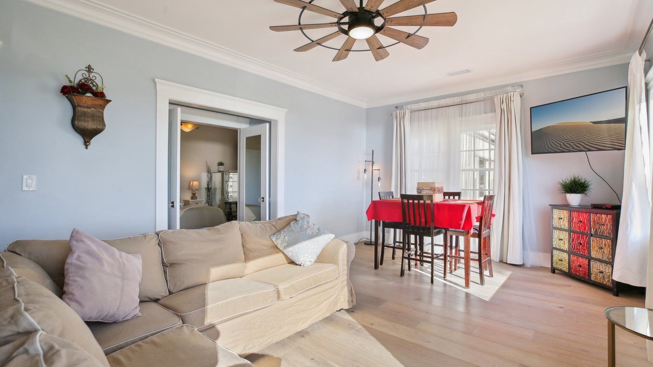 Photo of Livingroom in Bluff Park