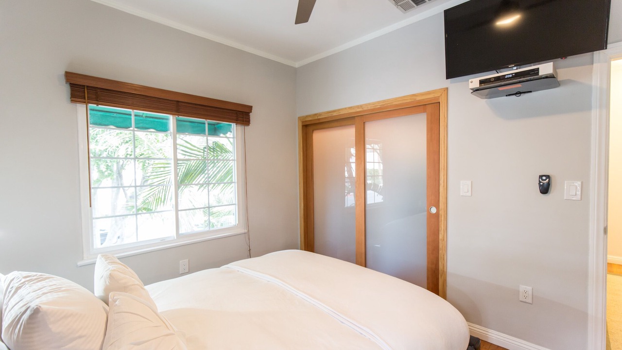 Photo of Bedroom in Norma Triangle