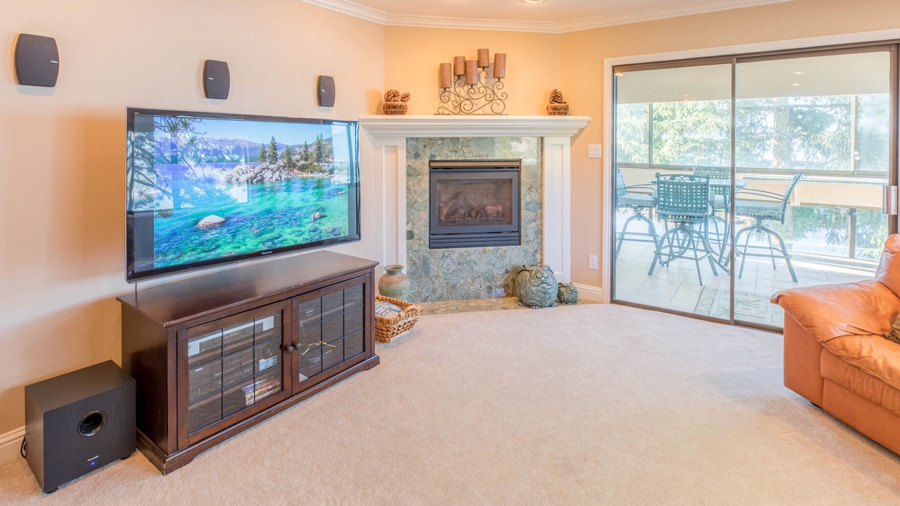Photo of Livingroom in Tahoe Vista