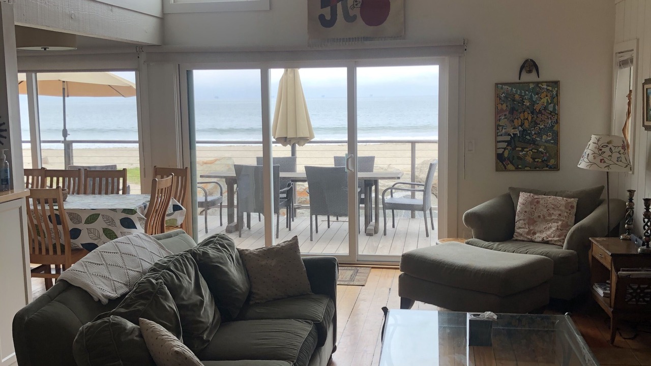 Photo of Livingroom in Padaro Lane