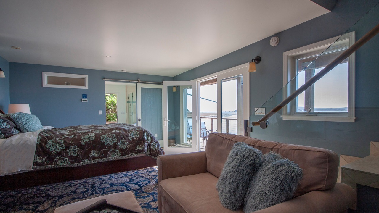 Photo of Bedroom in Bodega Bay