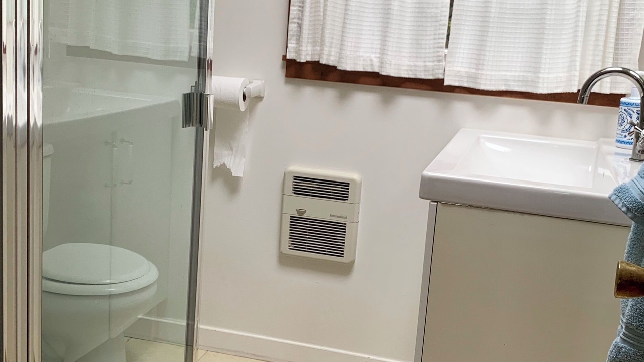Photo of Bathroom in Point Reyes Station