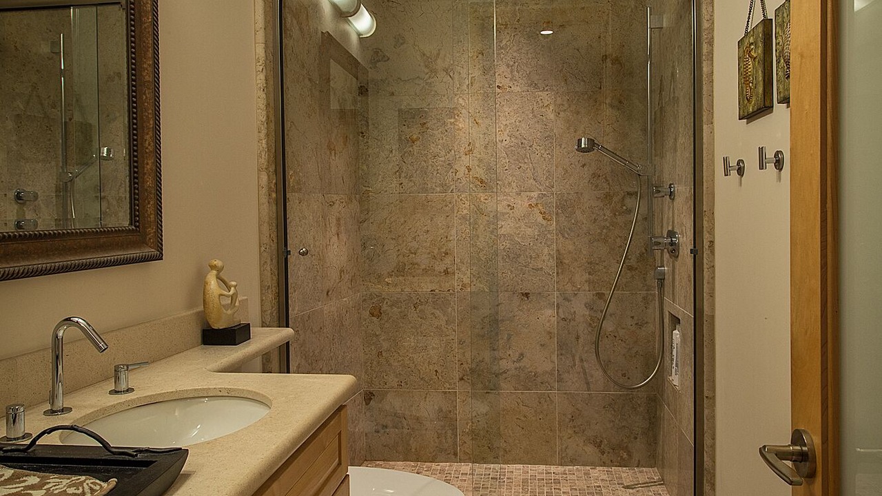 Photo of Bathroom in Faria Beach