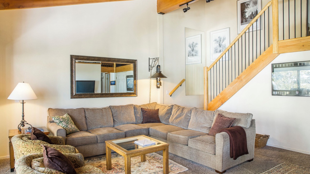 Photo of Livingroom in Mammoth Lakes