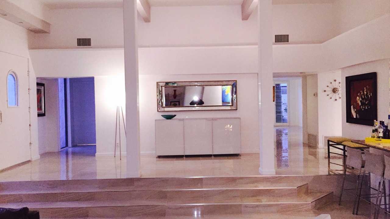 Photo of Bedroom in Canyon Corridor