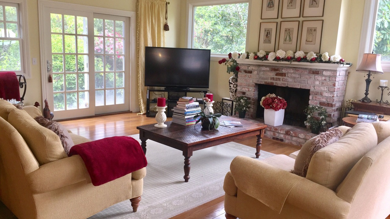 Photo of Livingroom in Country Club