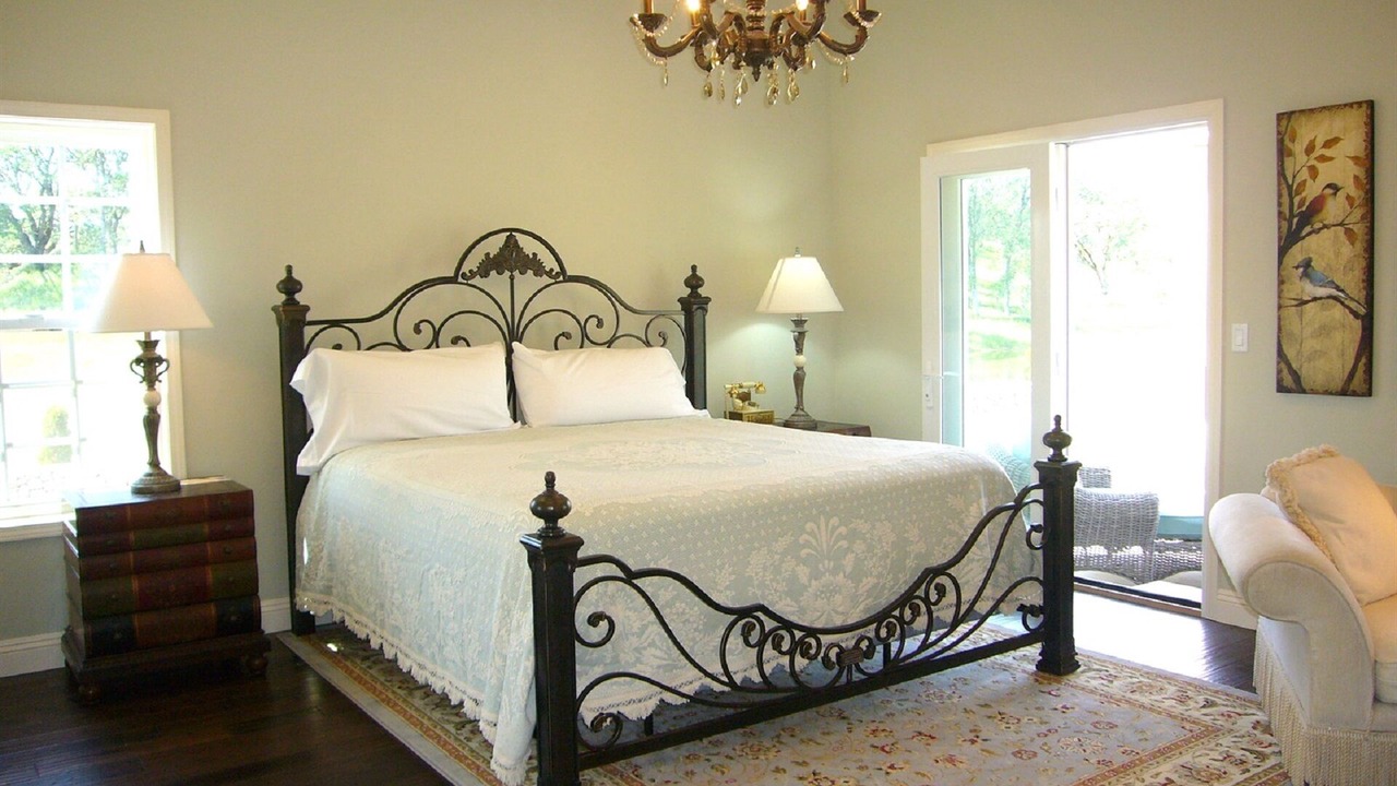 Photo of Bedroom in Pope Valley