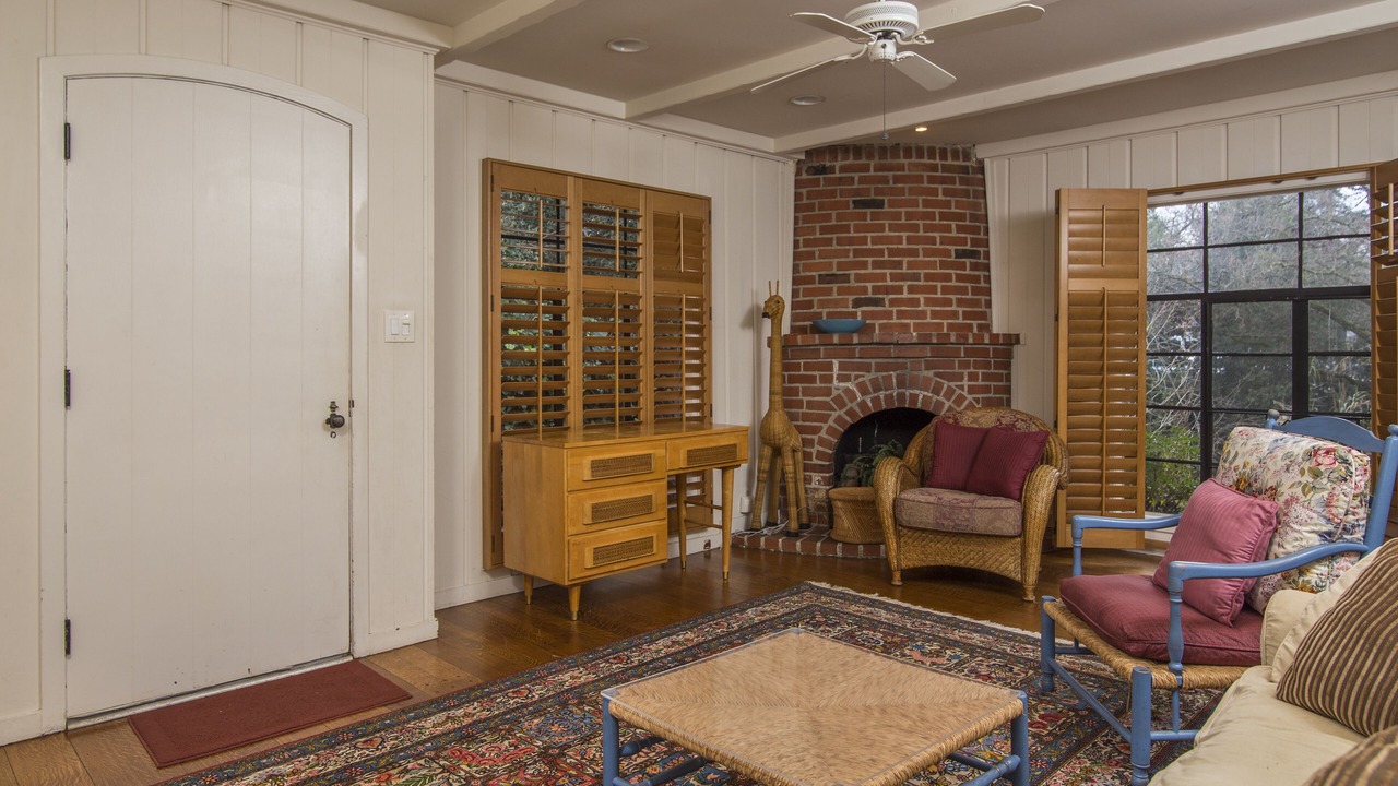Photo of Livingroom in Walnut Creek
