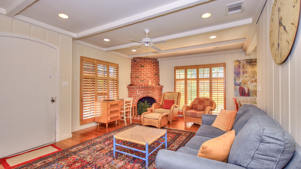 Photo of Livingroom in Walnut Creek