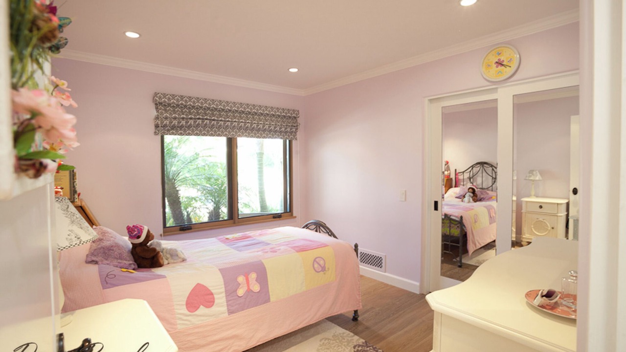 Photo of Bedroom in Alta Mesa