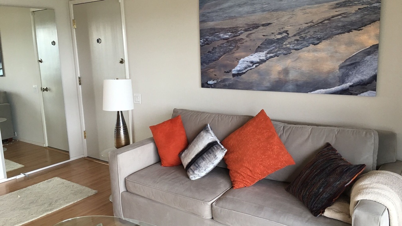 Photo of Livingroom in Belvedere Tiburon