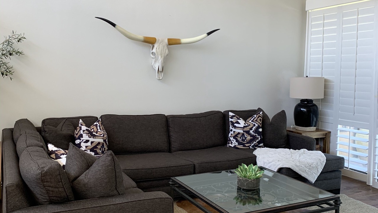Photo of Livingroom in Palm Desert