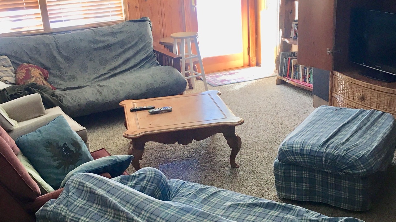 Photo of Livingroom in Strawberry