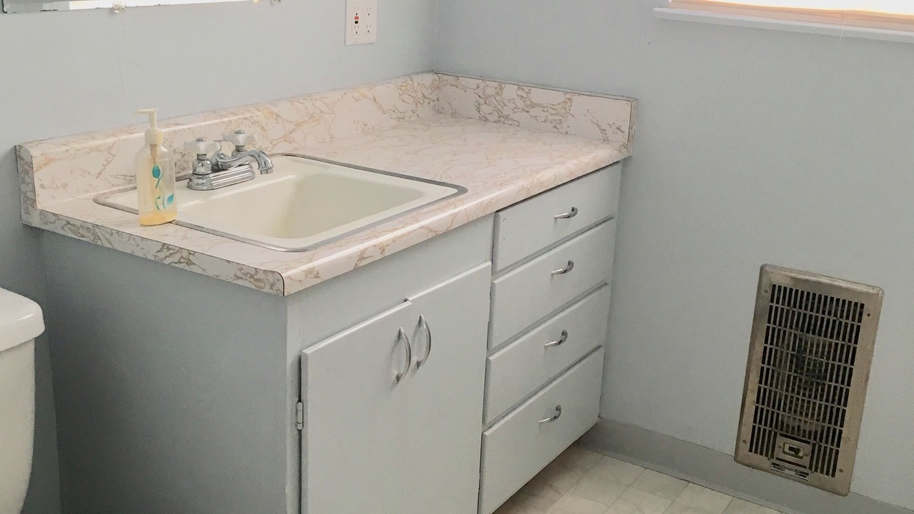 Photo of Bathroom in Strawberry
