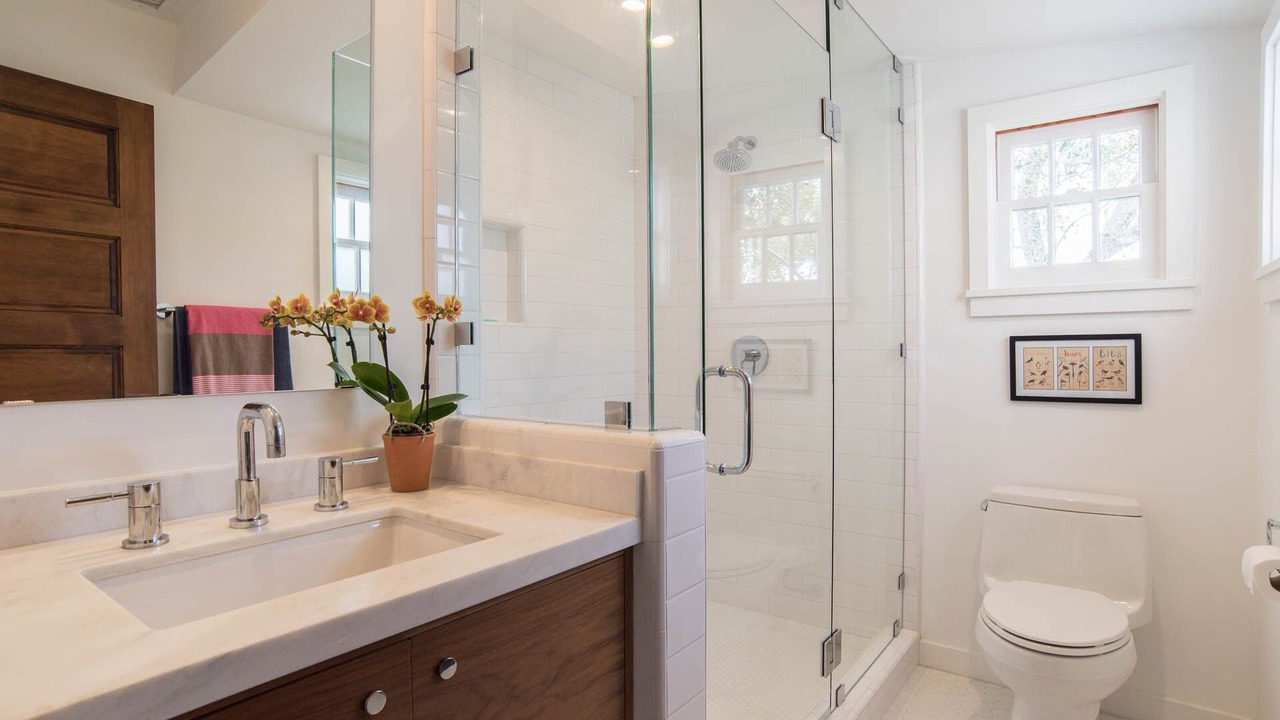 Photo of Bathroom in Laguna