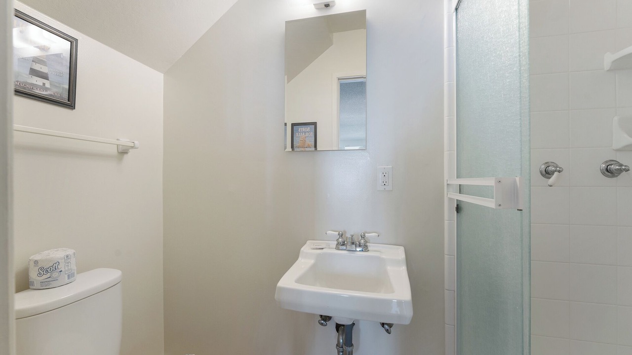 Photo of Bathroom in La Selva Beach