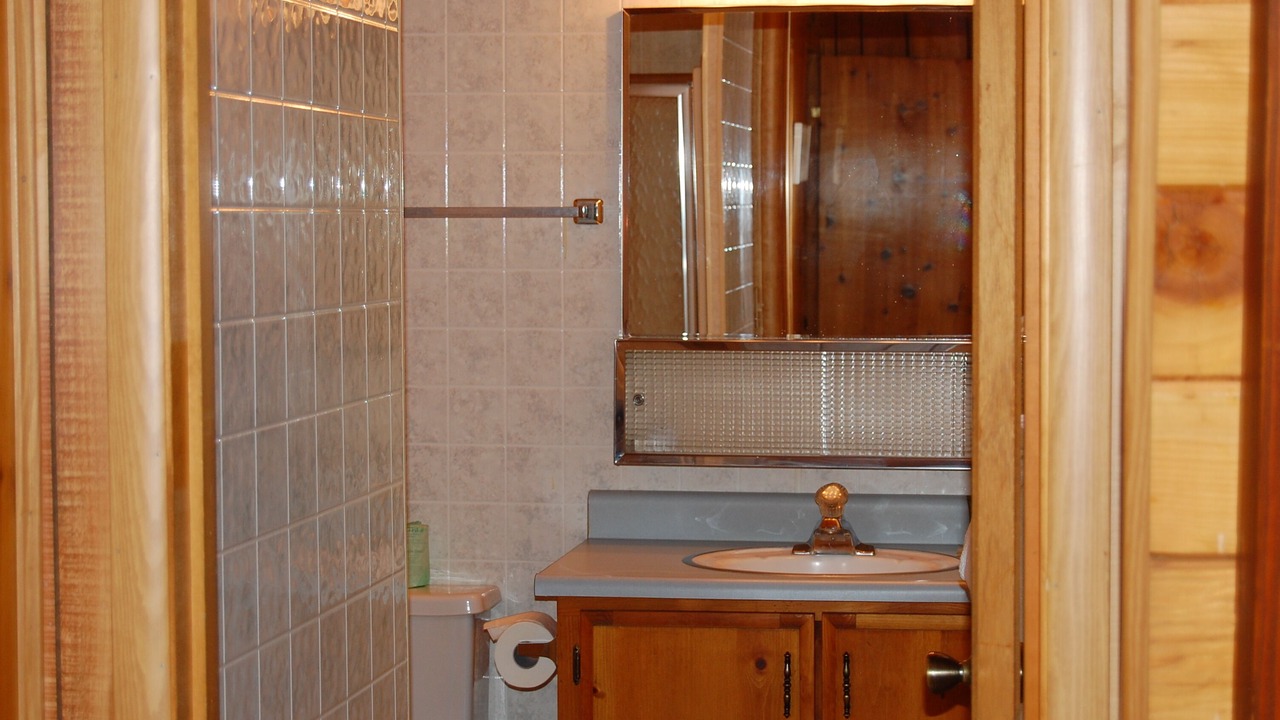 Photo of Bathroom in North Wawona