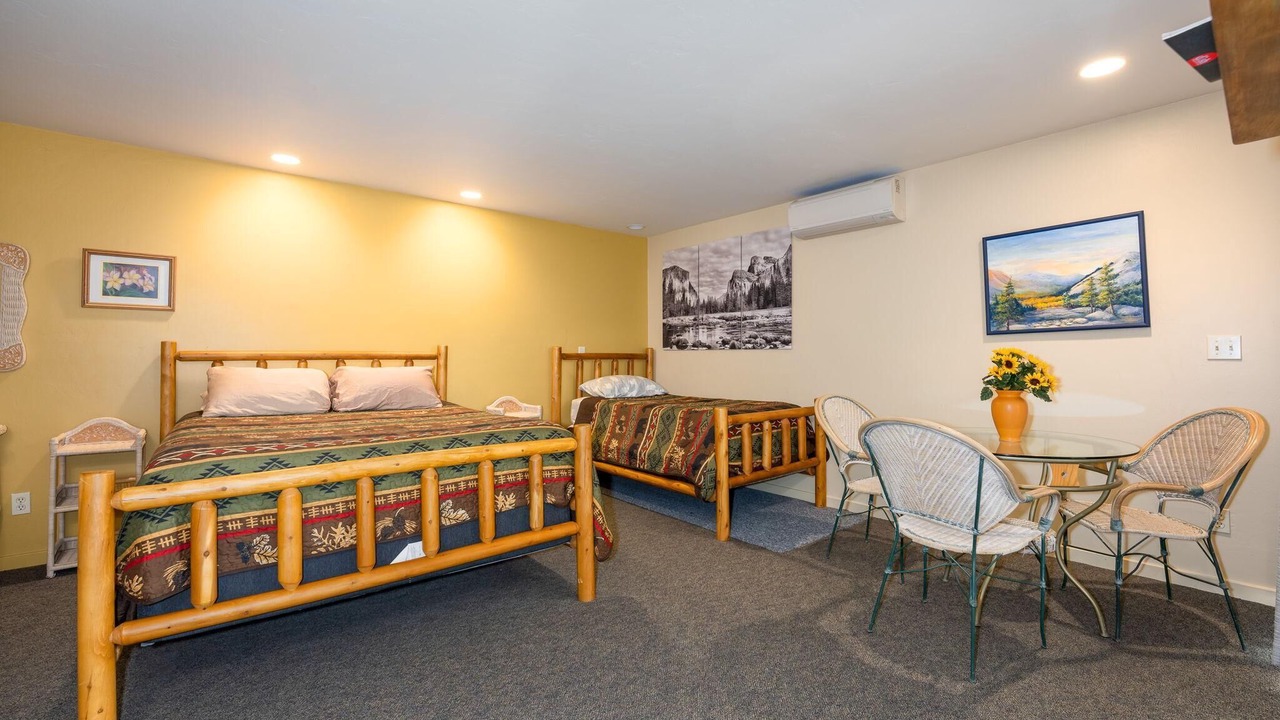 Photo of Bedroom in Yosemite National Park