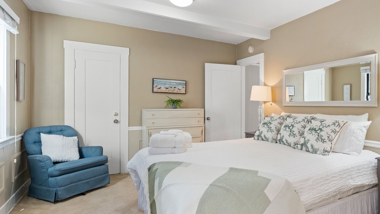 Photo of Bedroom in Eastside Santa Cruz