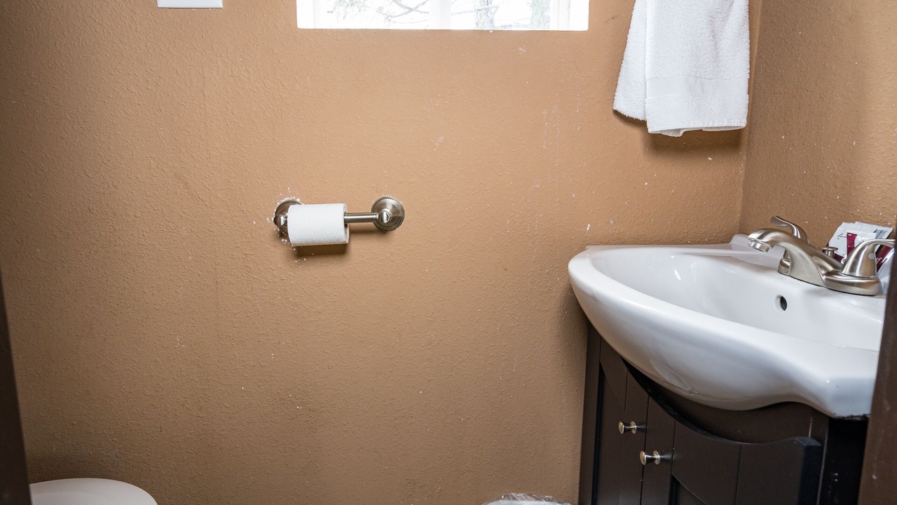 Photo of Bathroom in Oakhurst