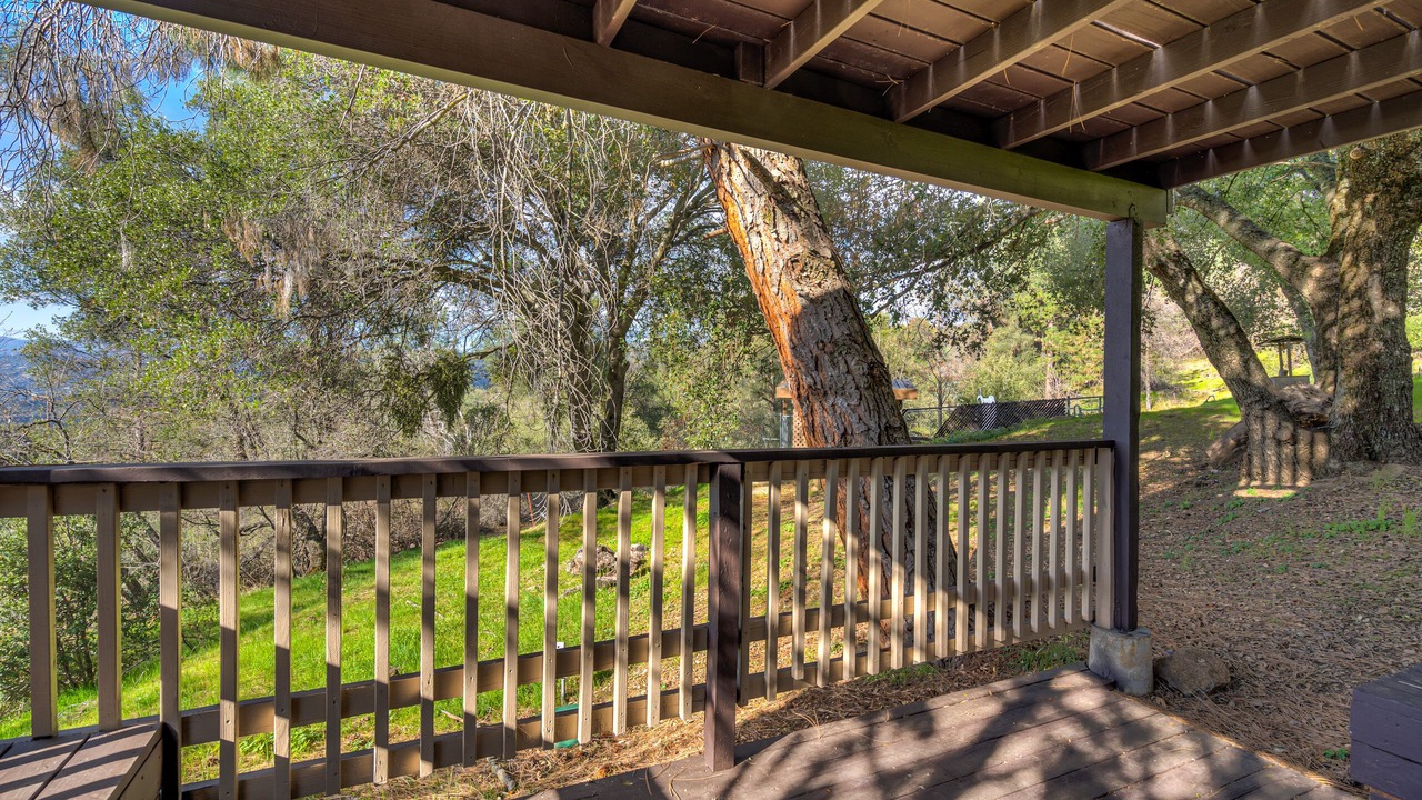 Photo of Outdoor in Oakhurst