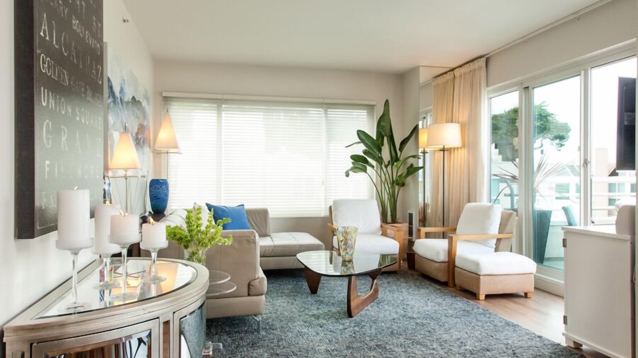 Photo of Bedroom in Telegraph Hill