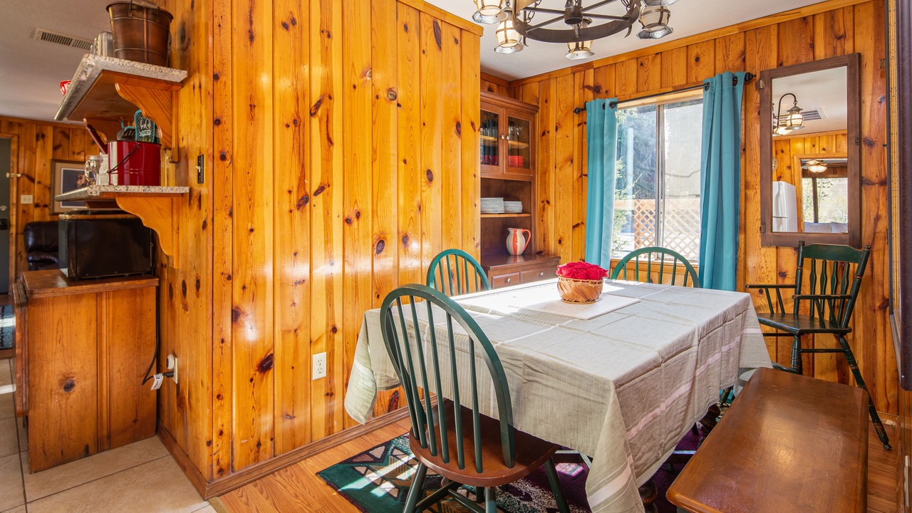 Photo of Bedroom in Three Rivers