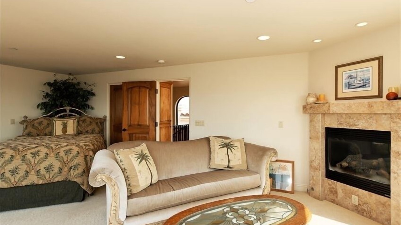 Photo of Bedroom in Oxnard Shores