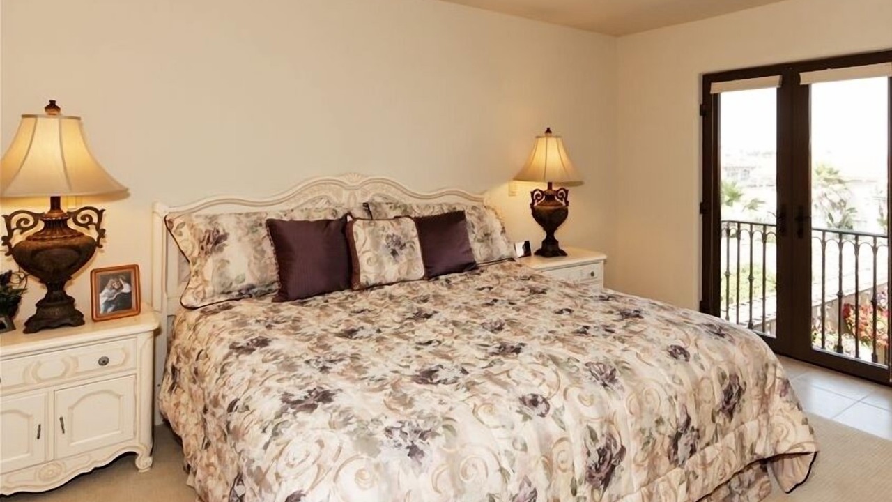 Photo of Bedroom in Oxnard Shores