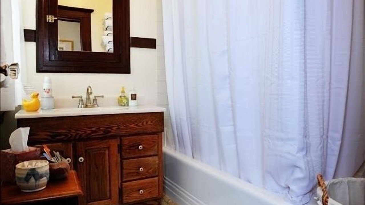 Photo of Bathroom in Inner Richmond