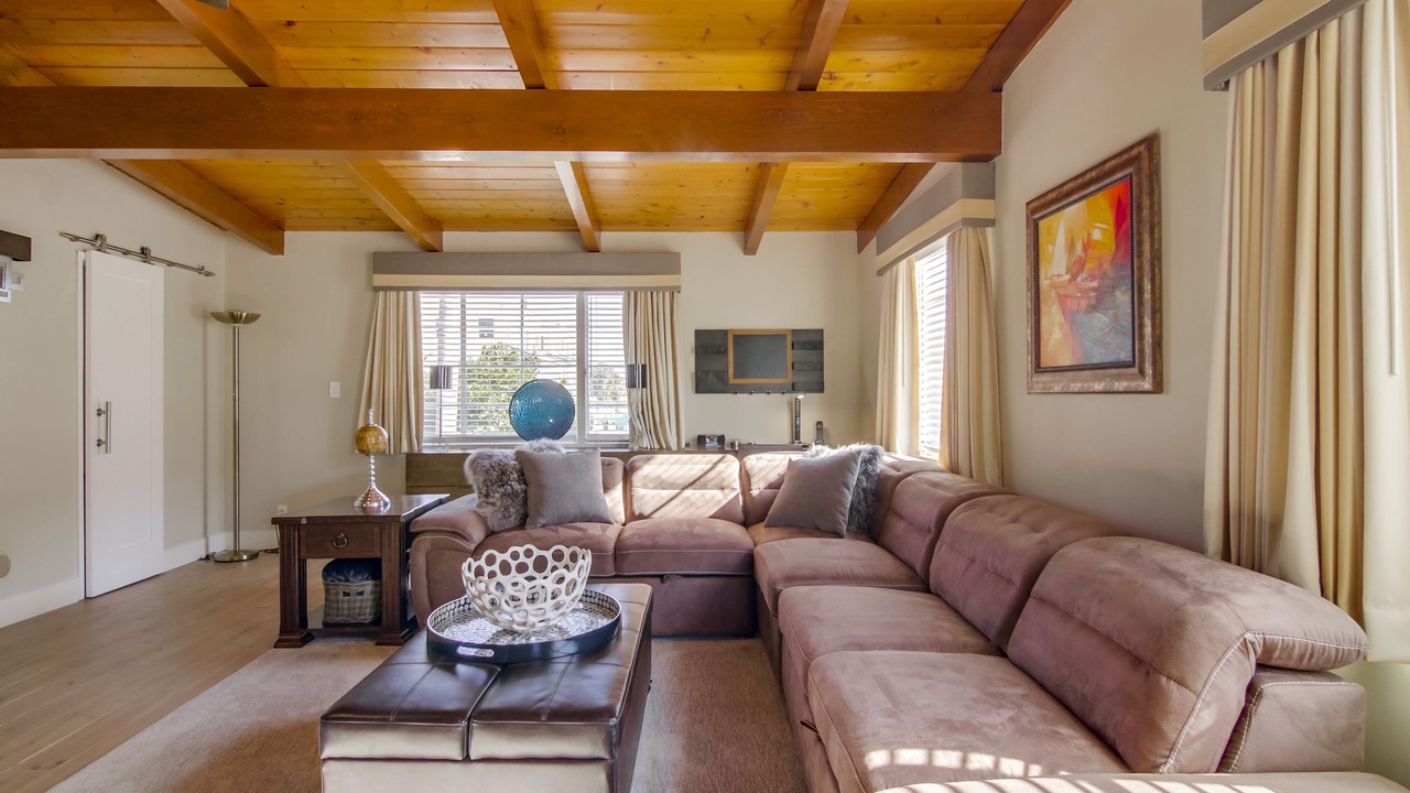 Photo of Livingroom in Imperial Beach