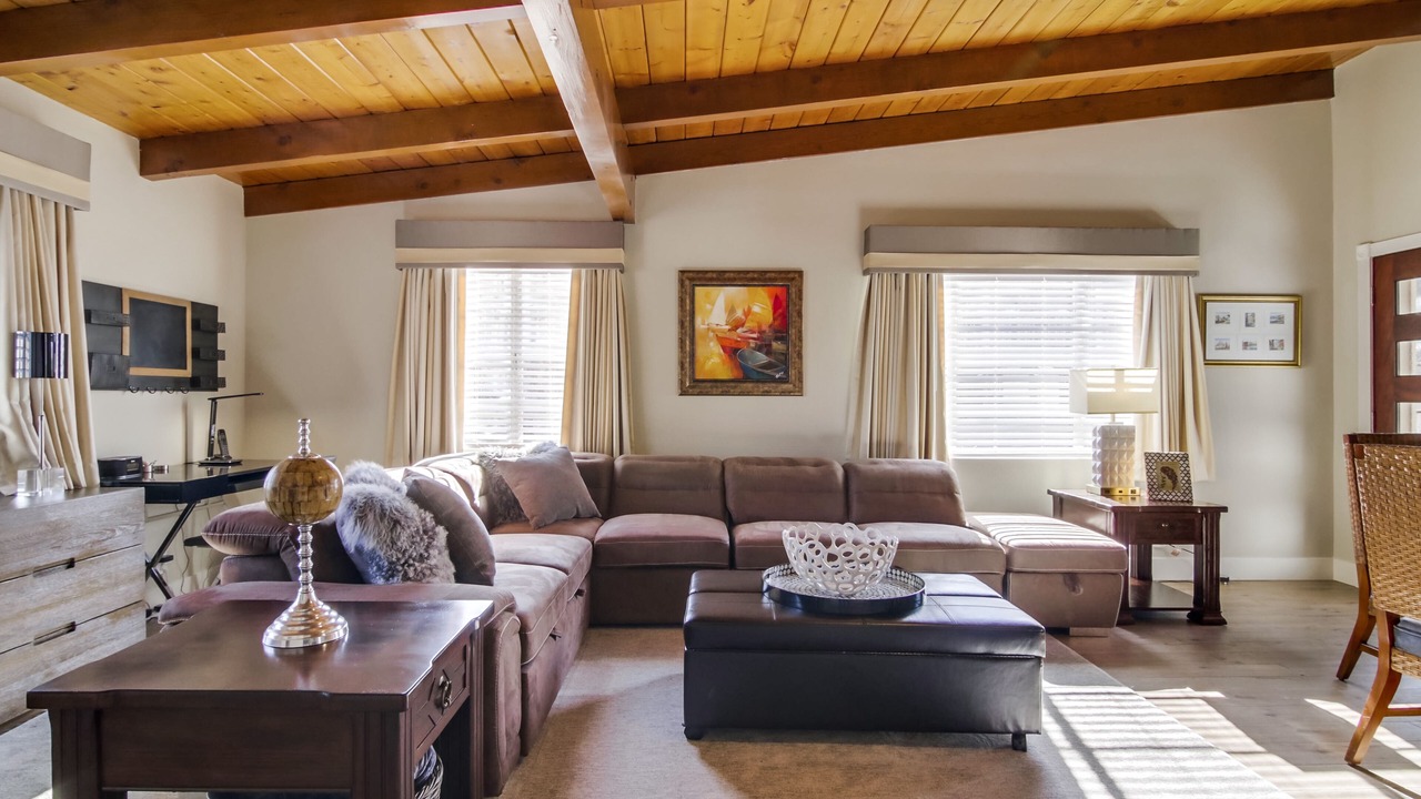 Photo of Livingroom in Imperial Beach